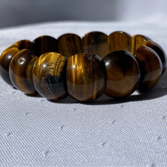 Tiger Eye Gemstone Stretchy Bracelet - Picture 6 of 15